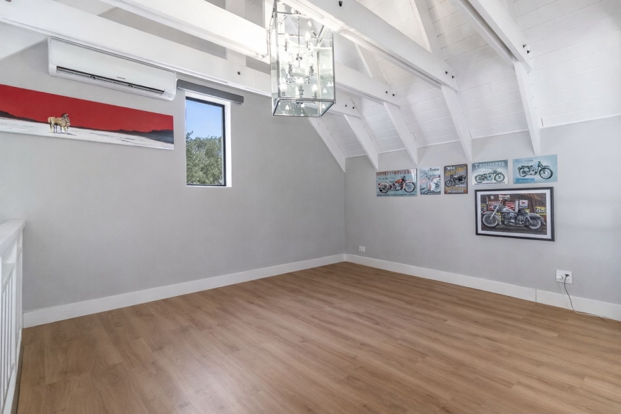 4 Bedroom Property for Sale in Pearl Valley at Val de Vie Western Cape